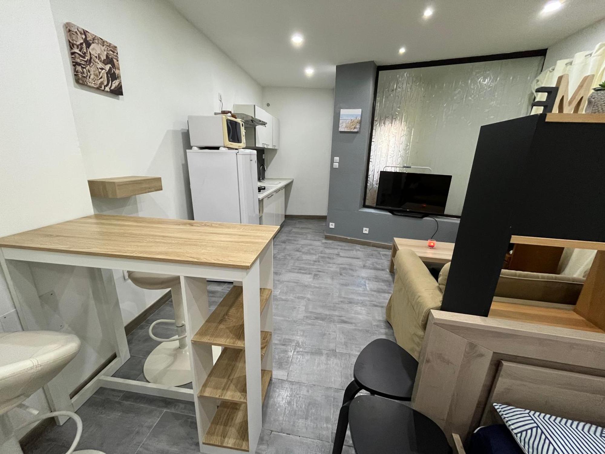 Grand Studio Lunel  Exterior foto